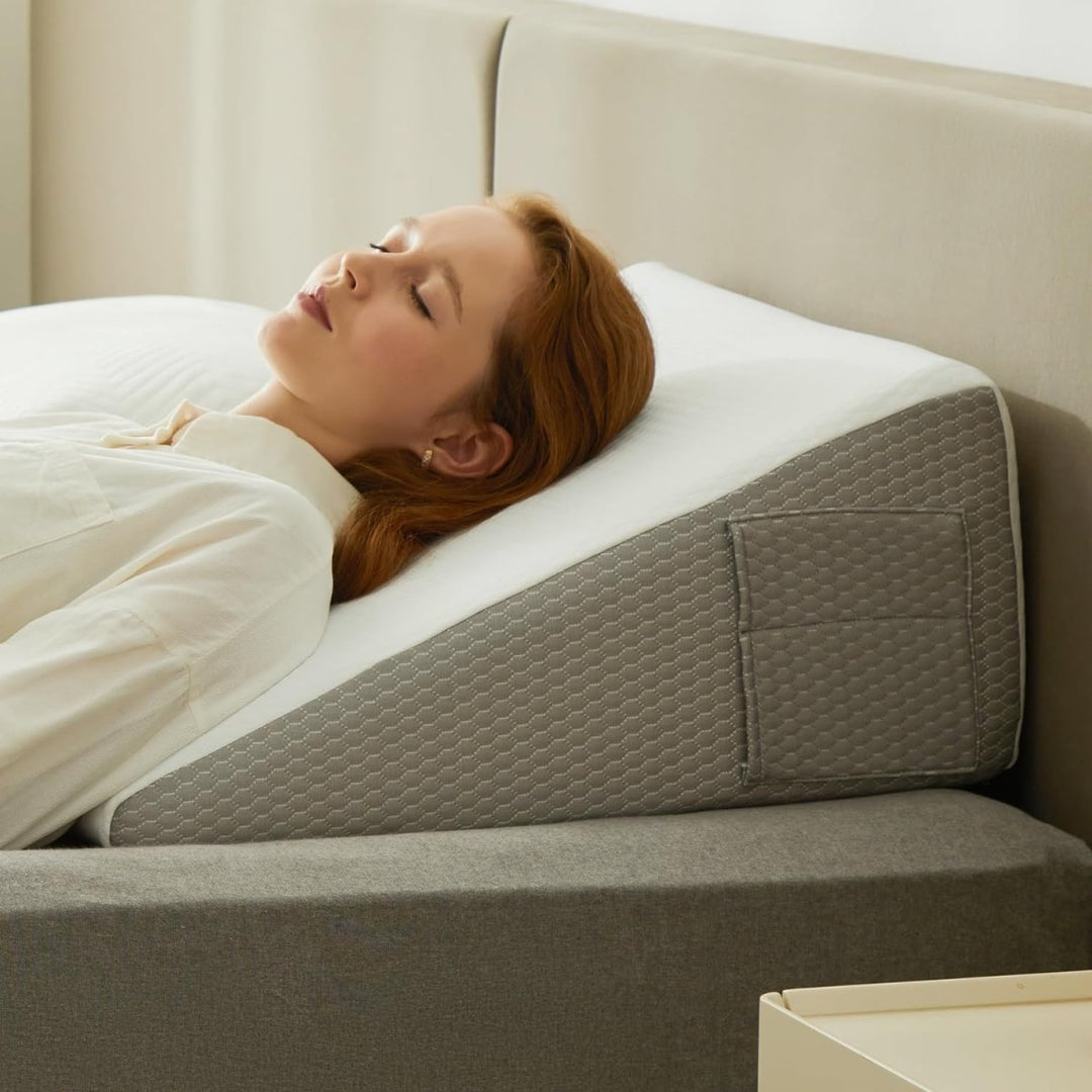 BowLift | ELEVANA – Ergonomic Memory Foam Wedge Pillow for Comfortable Support
