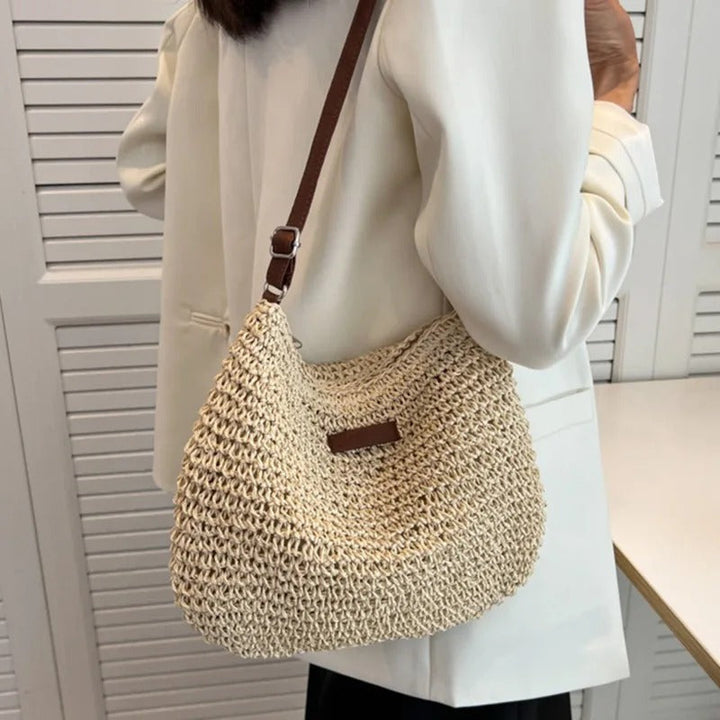 BowLift | Isabelle Ladies Handbag – Minimalist Design and Practical Size