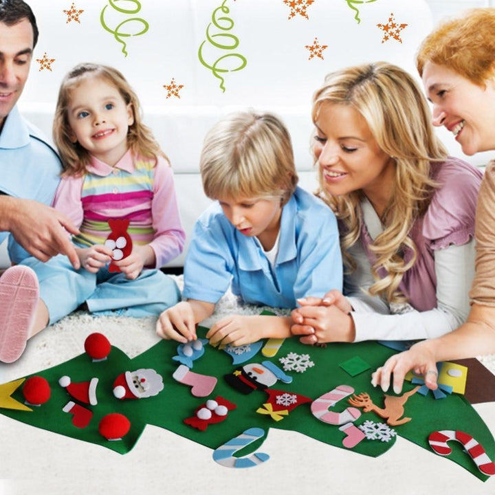 BowLift | DIY Felt Christmas Tree