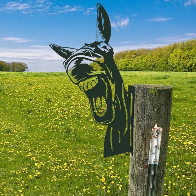 Outdoor Garden Farm Peeping Goat Metal Artwork Indoor Decoration | Bowlift