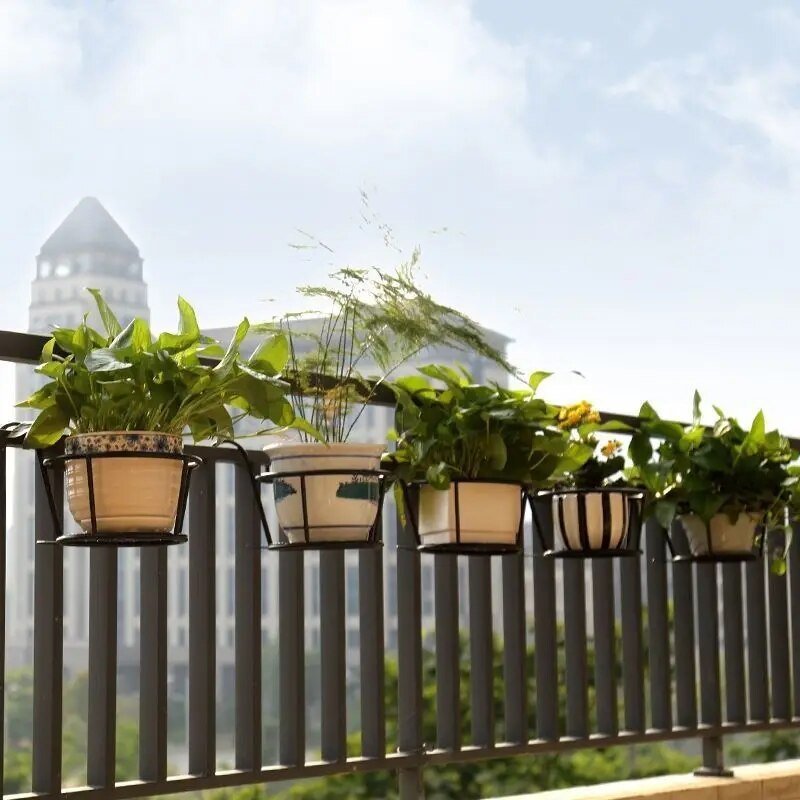 BowLift | Transform your balcony - Hanging plants - Botanical getaway