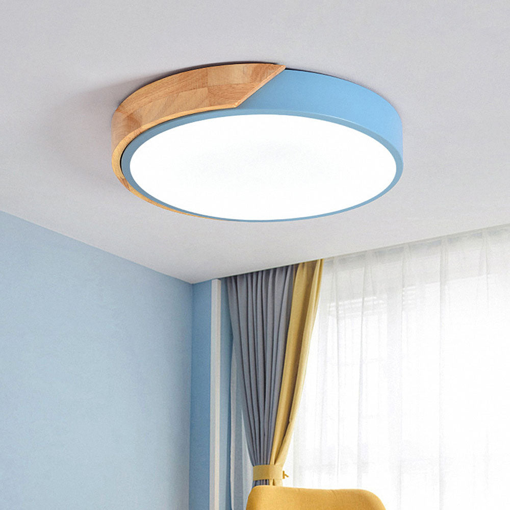 Minimalistic Round LED Ceiling Light with Wood Décor – Modern Design, Dimmable | Bowlift