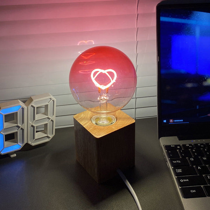 Pink LED light bulb with heart pattern – gradient | Bowlift