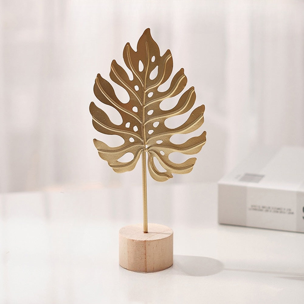 BowLift | Ginkgo leaf decoration in a minimalist version