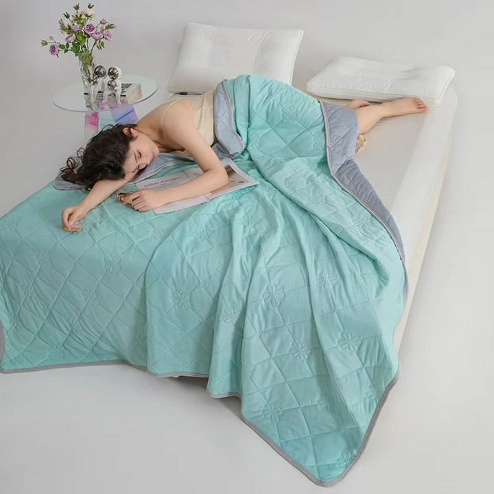 BowLift | Summer Comforter for Air-Conditioned Rooms Breathable and Soft