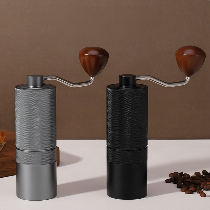Hand coffee grinder with steel core, luxury design