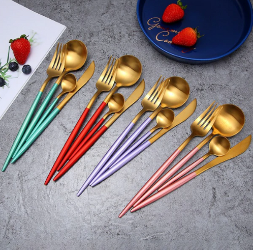 BowLift | LUXURIOUS STAINLESS STEEL 24-PIECE GOLD-SILVER CUTLERY SET