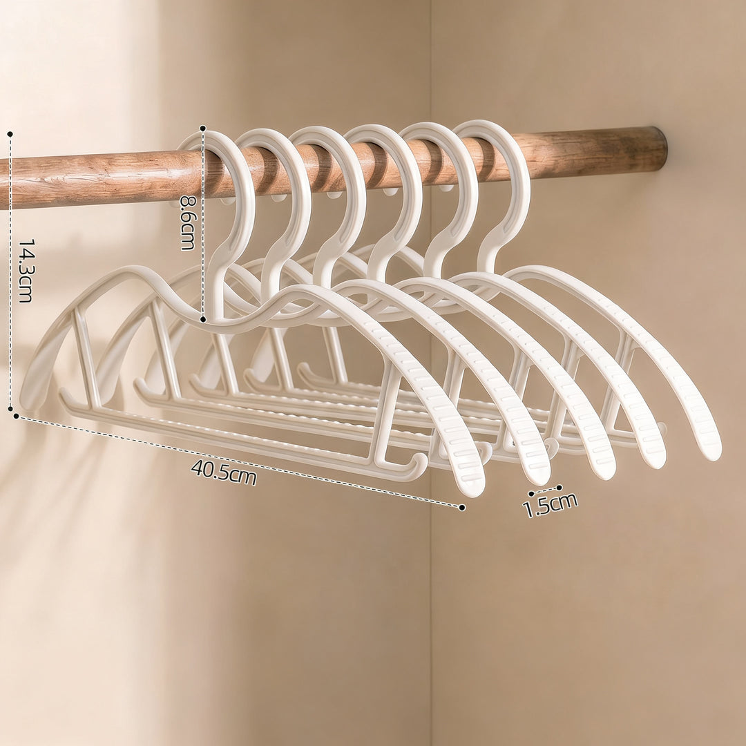 Plastic hanger with short neck, non-slip