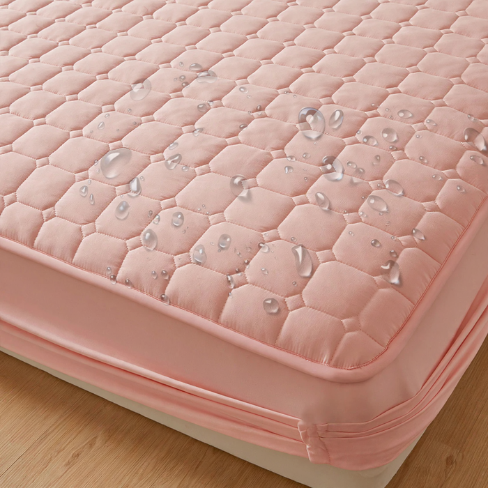 Waterproof mattress cover with padding, full protection