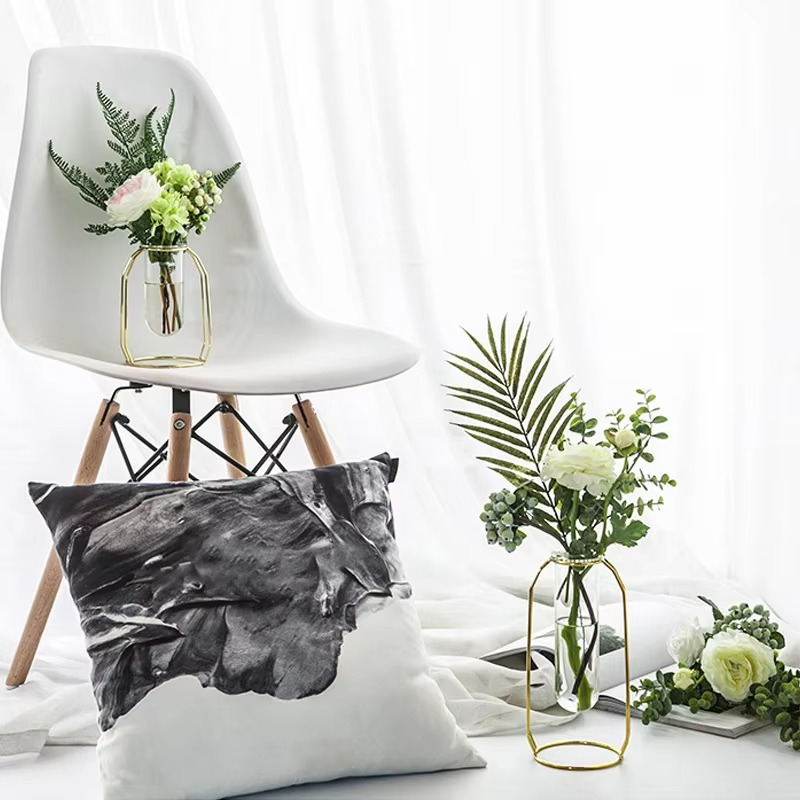 Elegant Base for Stylish Flower Arrangements Bowlift