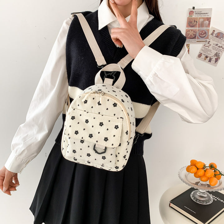 Smaller backpack made of cotton, abrasion-resistant
