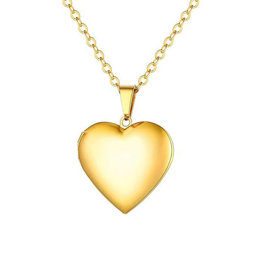 Heart necklace with opening function