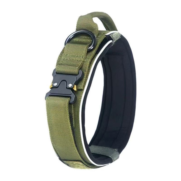 Tactical dog collar with handle
