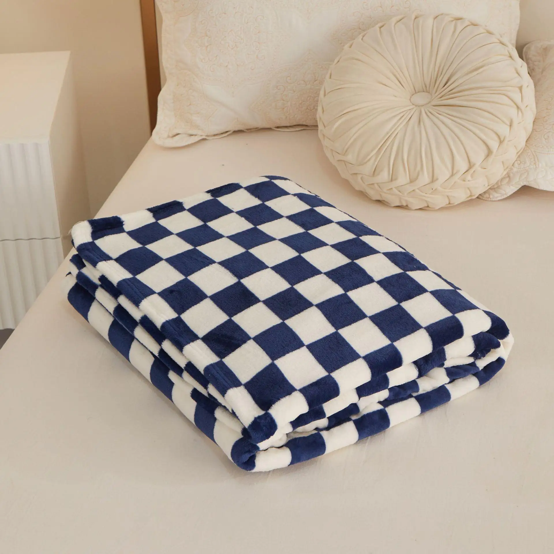 BowLift | Checked Flannel Blanket