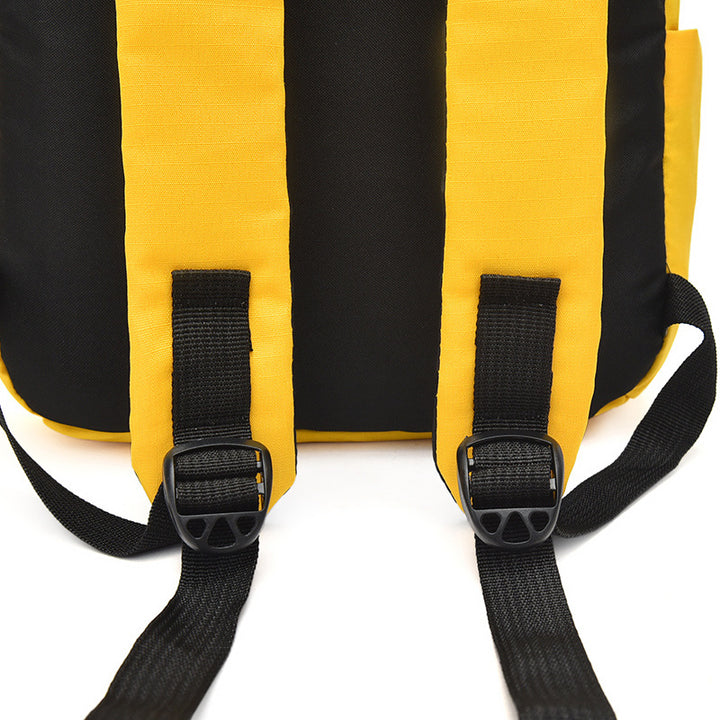 Outdoor backpack made of nylon, waterproof, 20–35 L, for 12-inch laptops