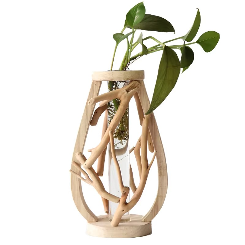 Artistically inspired tree design Bowlift