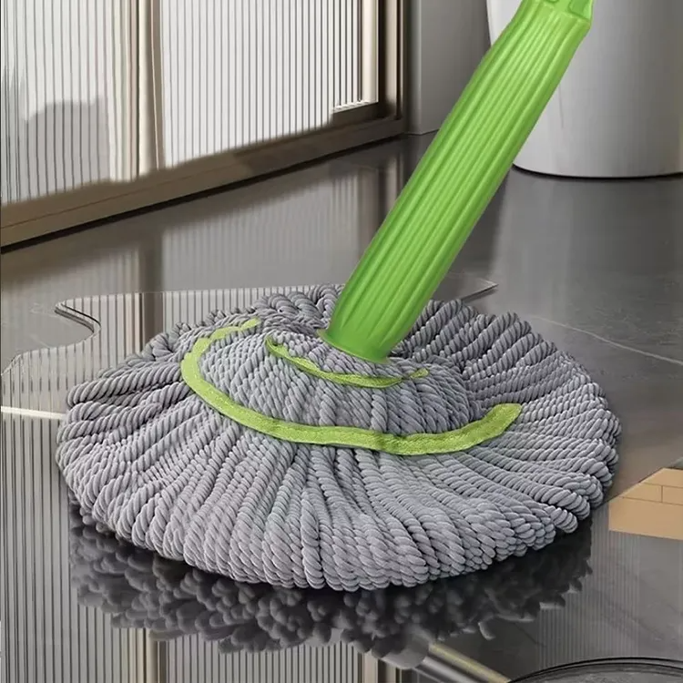 Quick-drying dual mop | No wringing. No stress. | Bowlift