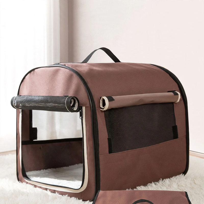 Transport box for pets, foldable