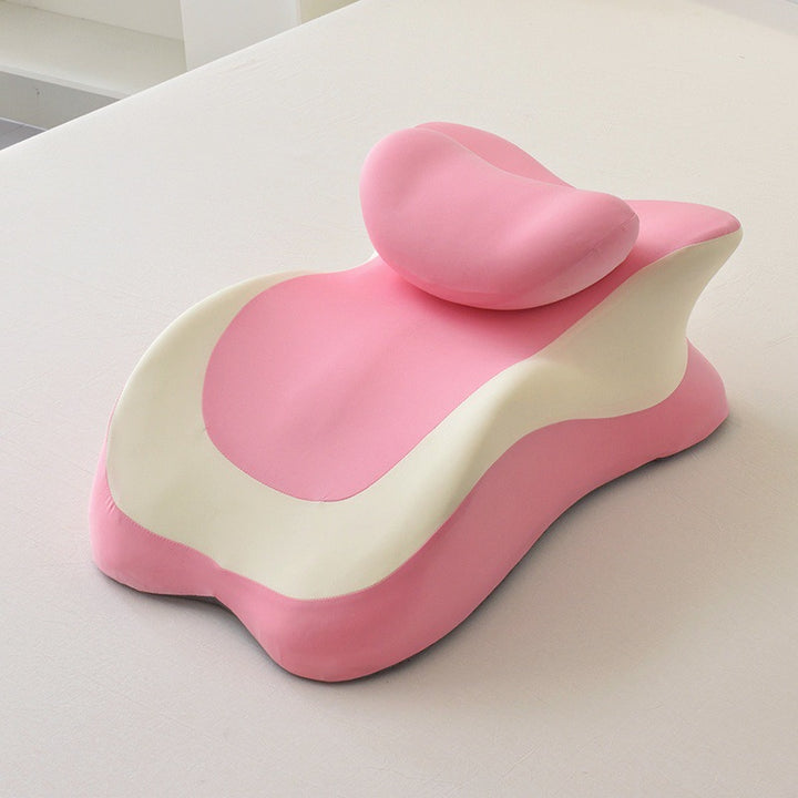 Ergonomic pillow made of memory foam