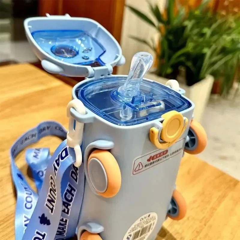 BowLift | Cartoon Toy Bus Water Bottle