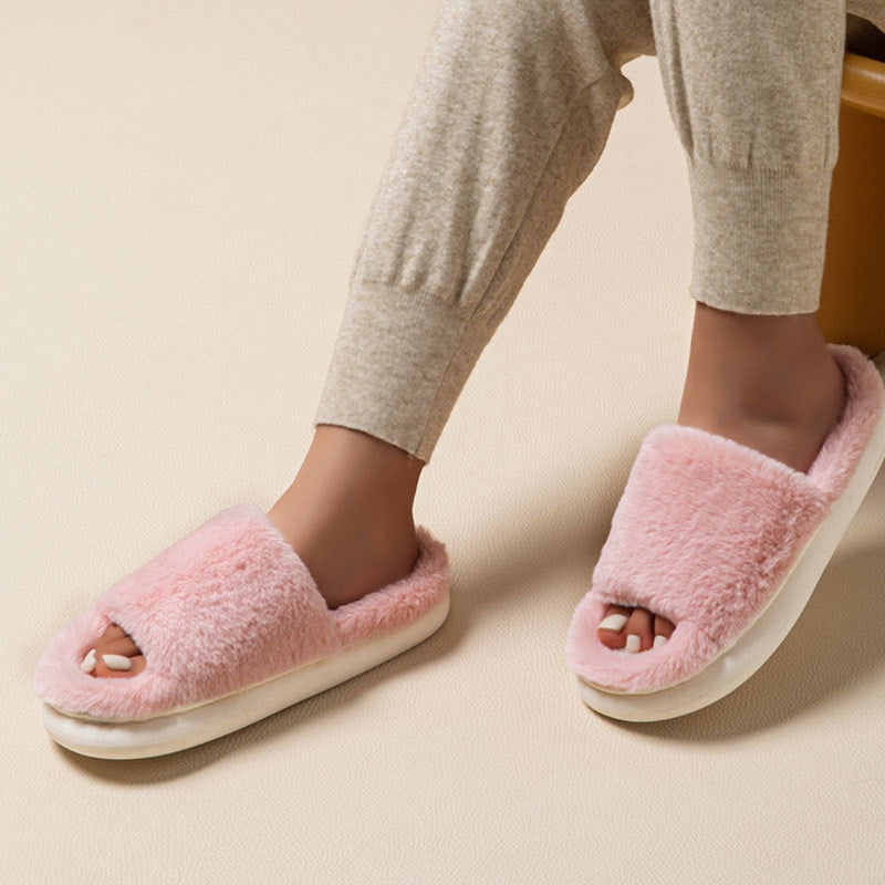Cozy fur slides | Bowlift