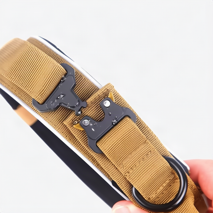 Tactical dog collar with handle