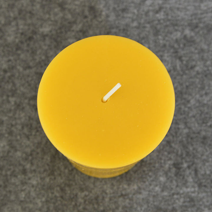 Beeswax candle, pillar, 4×5 cm, handcrafted