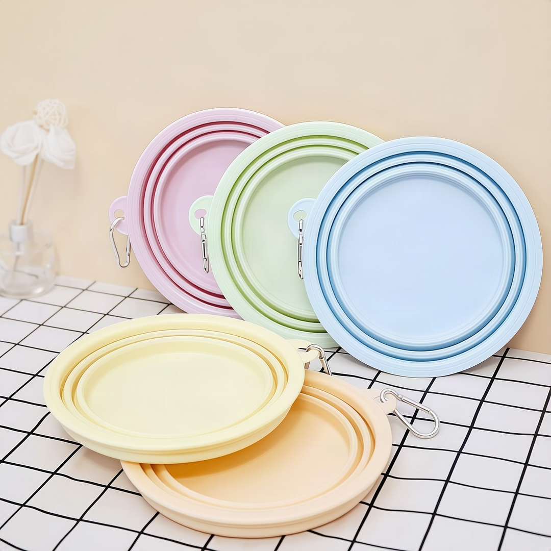 Foldable Dog Bowl Made of Silicone