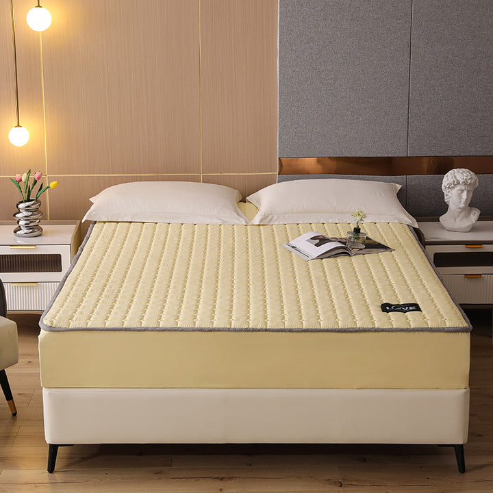 Fitted sheet, synthetic, padded