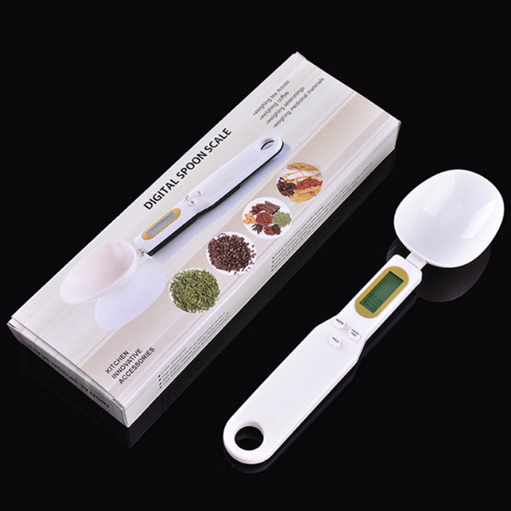Electronic spoon scale for precise weighing