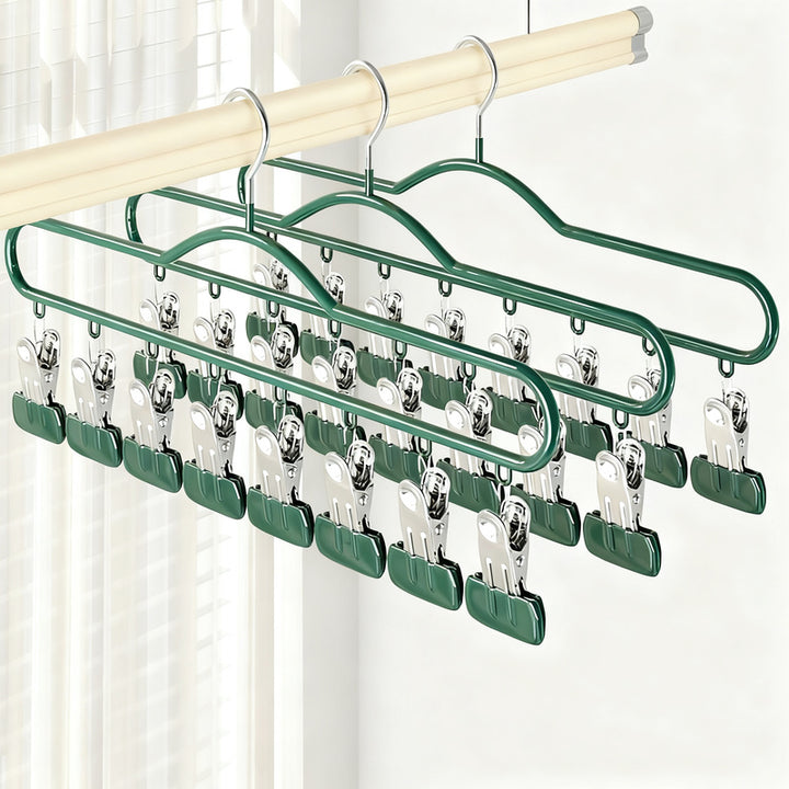 Sock and laundry rack with 8 clips made of iron