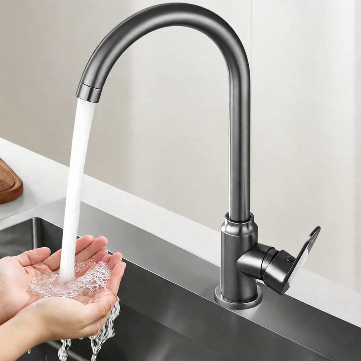 Kitchen faucet with splash guard, single lever operation