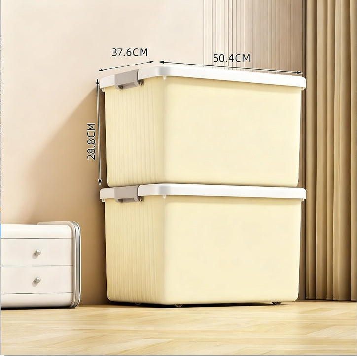 Plastic Storage Box Model 927, 30–40 L