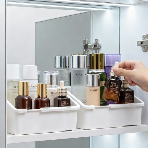 Expandable storage box with compartments