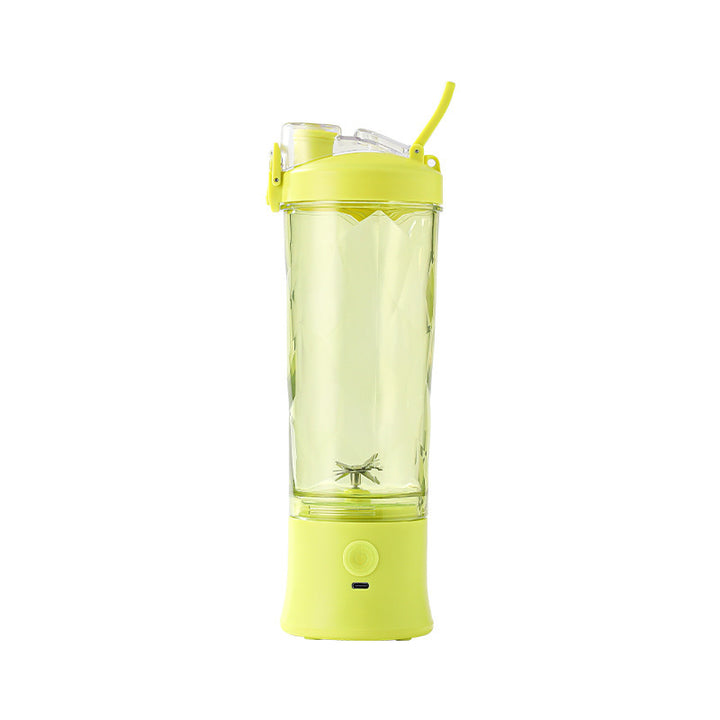 Juicer with 700 ml capacity