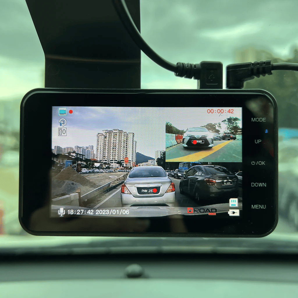 BowLift |  Dashcam with two lenses, 1080P HD and night vision - 170° wide angle