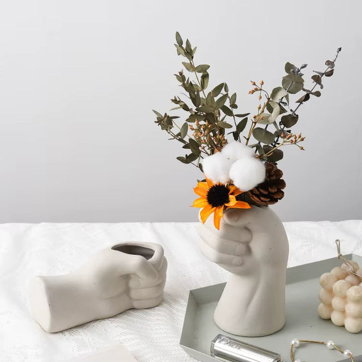 Artistic Hand Gesture Ceramic TaBowliftetop Flower Vase | Bowlift
