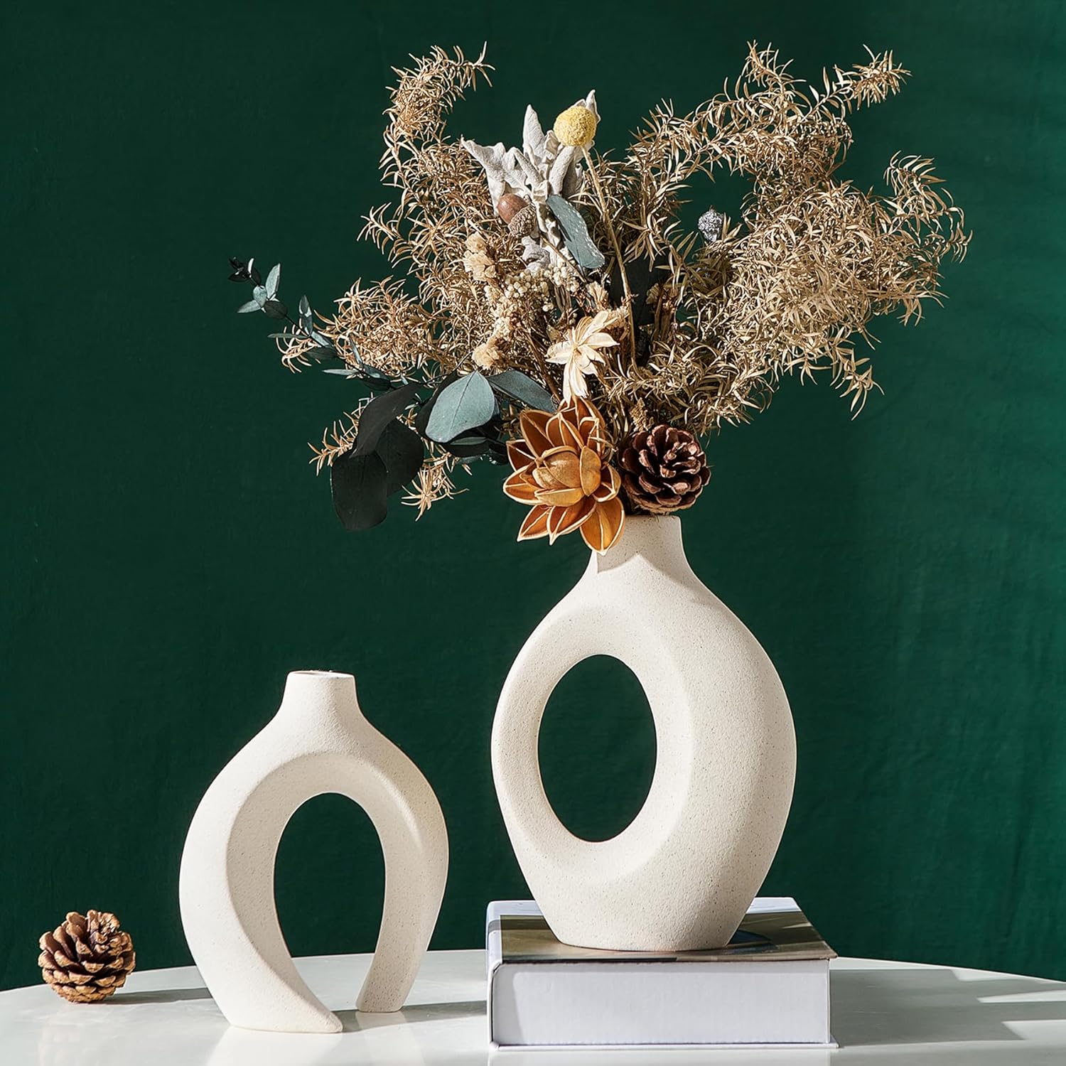 BowLift | European White Ceramic Vase Set