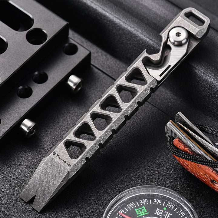 BowLift | EDC Titanium Alloy Multifunctional Outdoor Crowbar