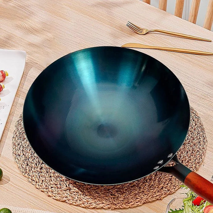 StirfryPro - Premium Wok Pan with Non-stick Coating Bowlift