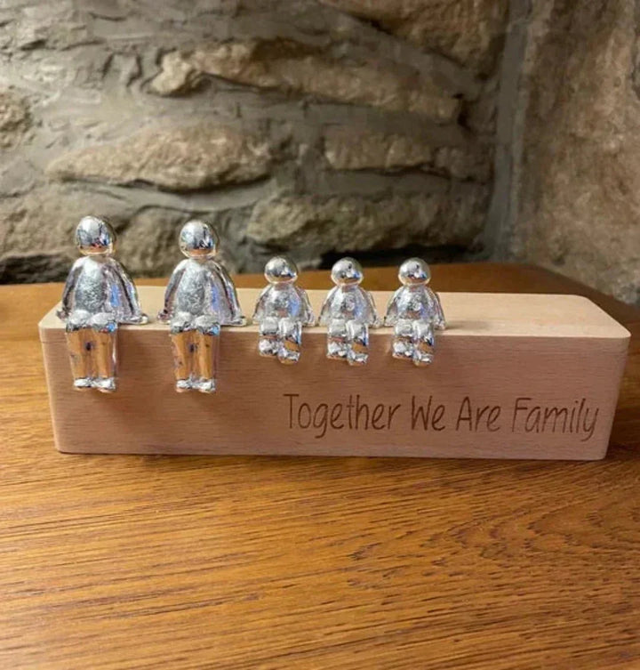 BowLift | TimelessFamily – The sculpture that makes love visible