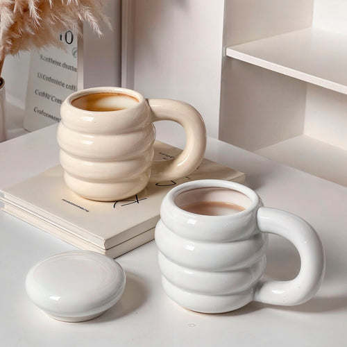 PorcelainTea - Elegant Handmade Teacup Bowlift