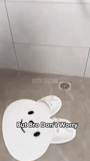 BowLift | Exfoliating Shower Foot Scraper