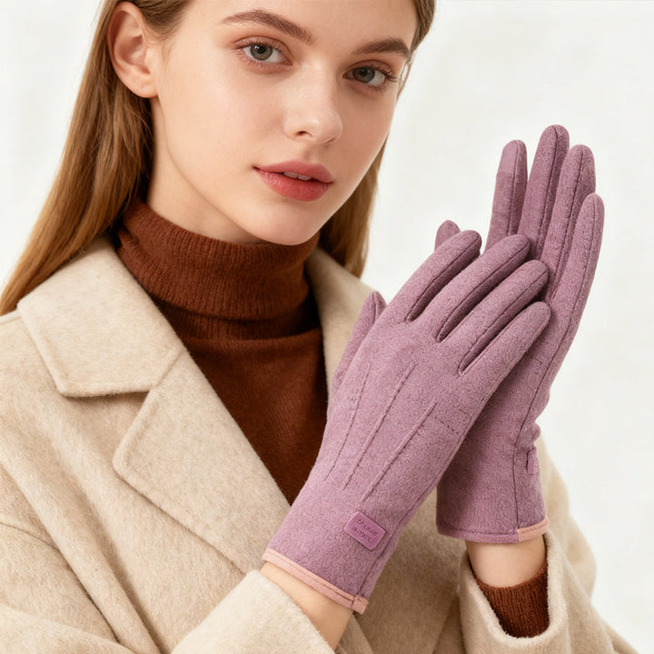 BowLift | ChicTouch – Warm yourself while talking on the phone without taking off your gloves