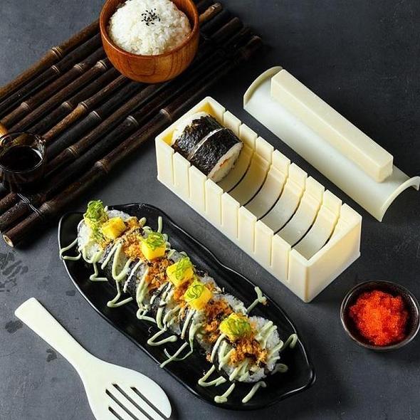 BowLift | SliceRoll Pro — Create perfect sushi moments effortlessly that will delight everyone!