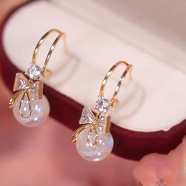 BowLift | Bow Pearl Earrings