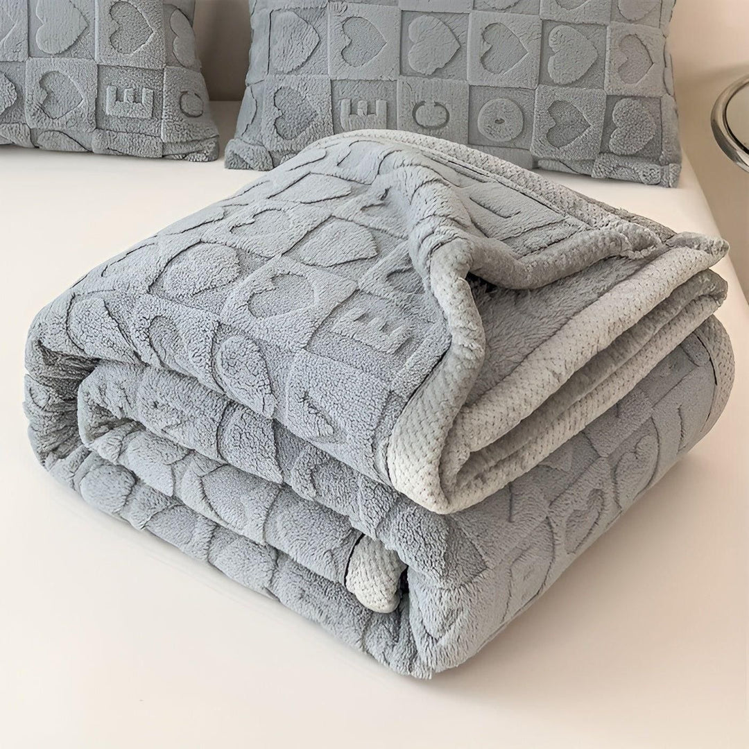 CoralDream Bowliftanket - Warm Fleece Winter Bowliftanket with DouBowlifte-Sided Heart and Letter Design | Bowlift