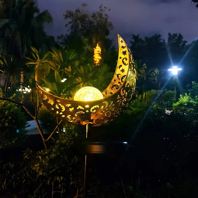 BowLift | Solar Garden Light made of Metal – Waterproof LED Design in Moon, Flame, Sun or Star Shape