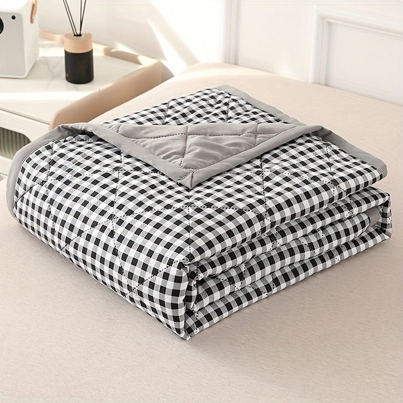 BowLift | Elegant Preppy Plaid Summer Blanket for Cool Nights