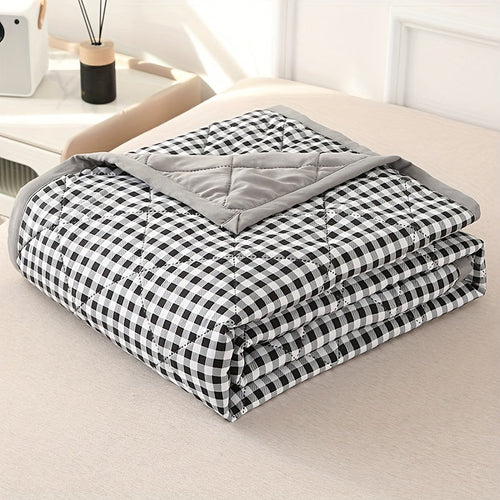 BowLift | Elegant Preppy Plaid Summer Blanket for Cool Nights